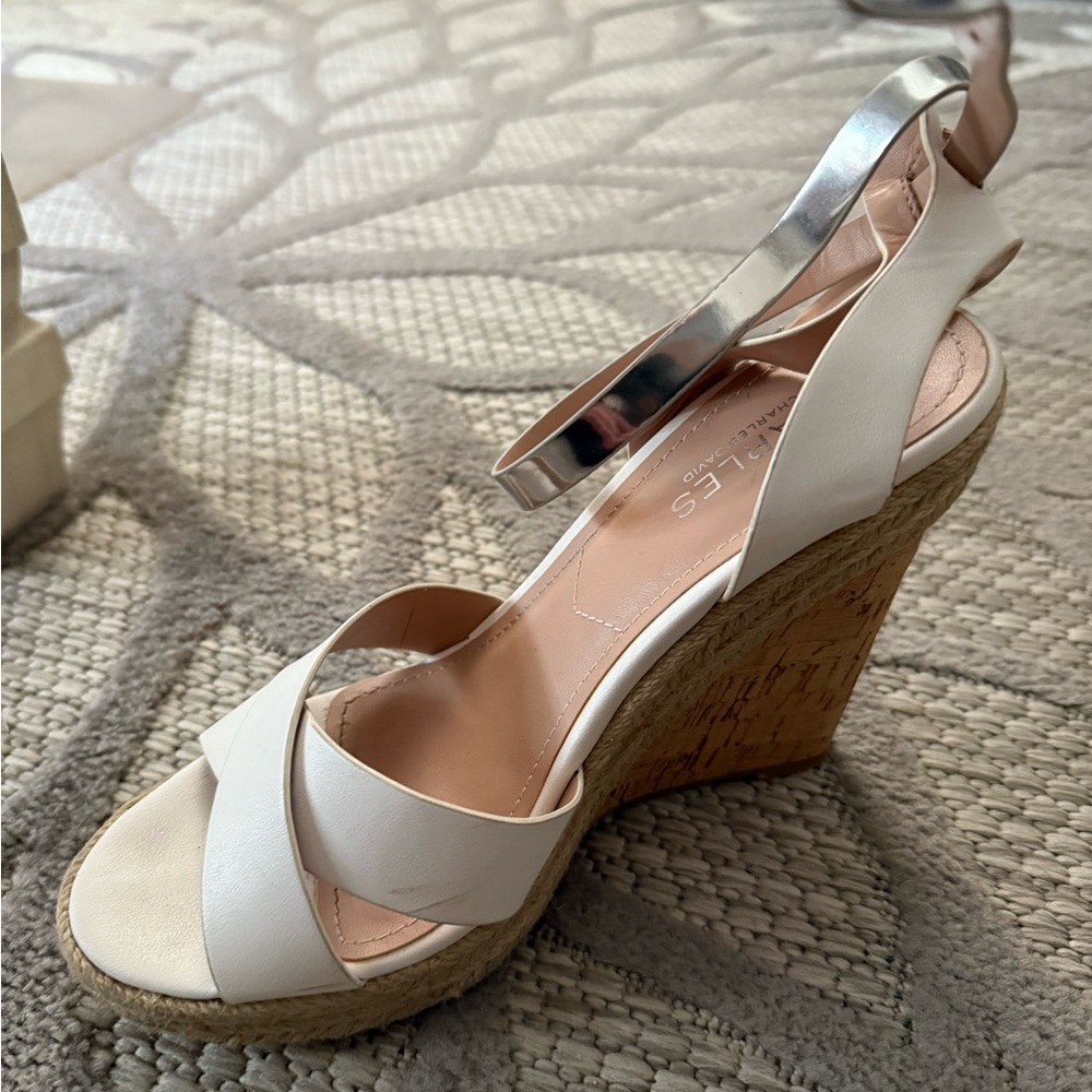 CHARLES by CHARLES DADID White Brit Platform Wedge Leather Sandal Shoes Size 8